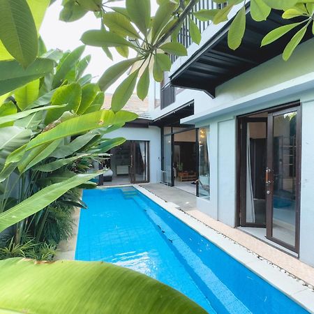 Villa Habibi Uluwatu Екстериор снимка