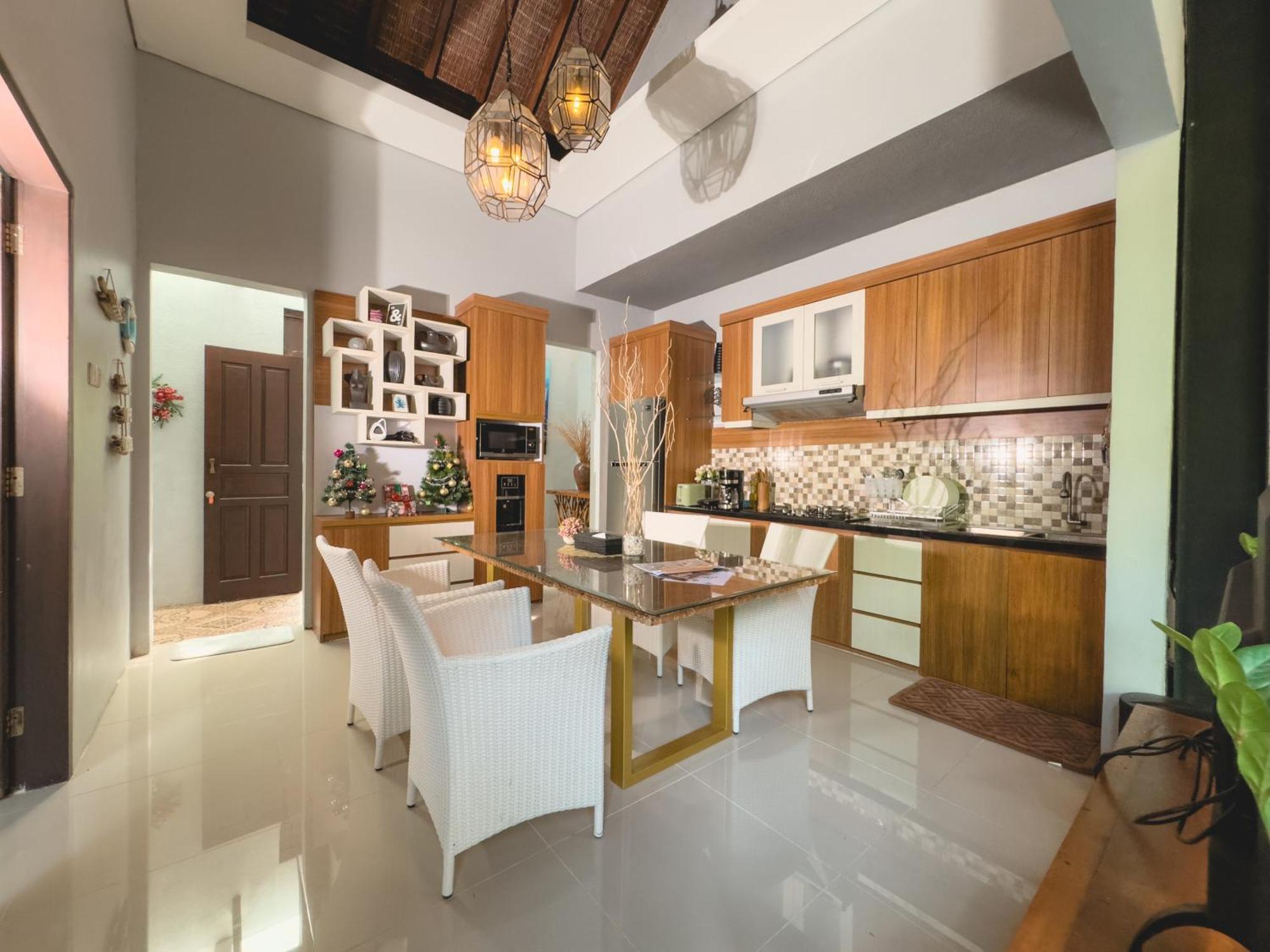 Villa Habibi Uluwatu Екстериор снимка